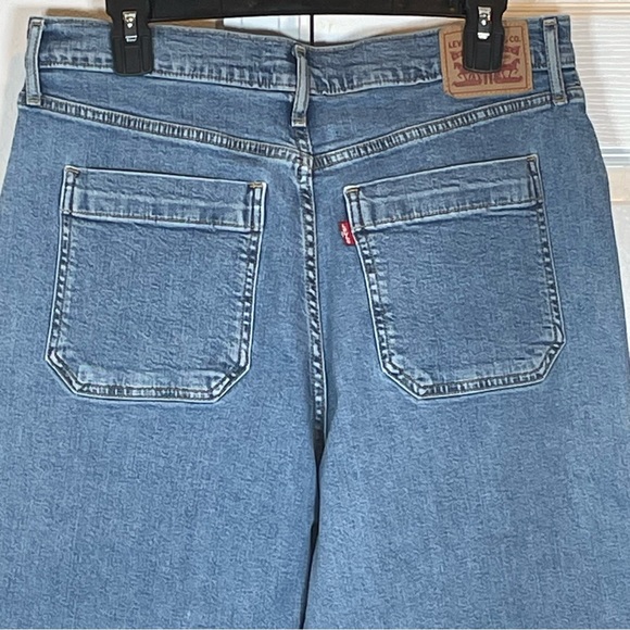 Levi's Mile High Cropped Button Fly Wide Leg Jeans Size 32 - Picture 7 of 14